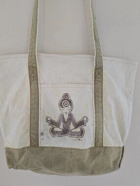 Hugger Mugger Surami Momi Extra Large Tote